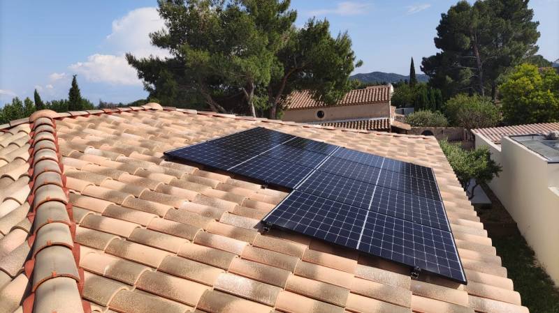 Artisan RGE pour pose de panneaux solaires à Nîmes (30)
