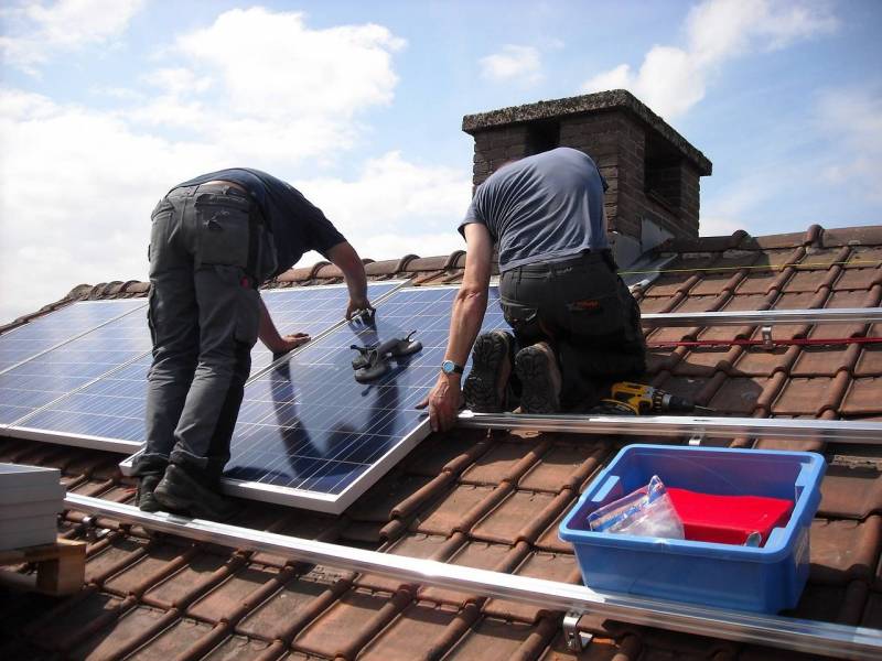 Comment optimiser le rendement de mes panneaux solaires?